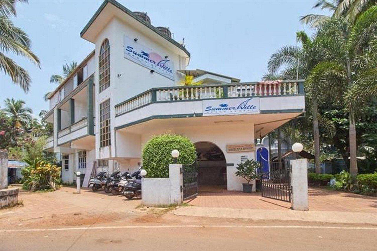 Summerville Beach Resort Candolim Exteriör bild